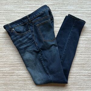 Chicos Womens Platinum Mid Rise Stretch Jeans 0.5 Size 6